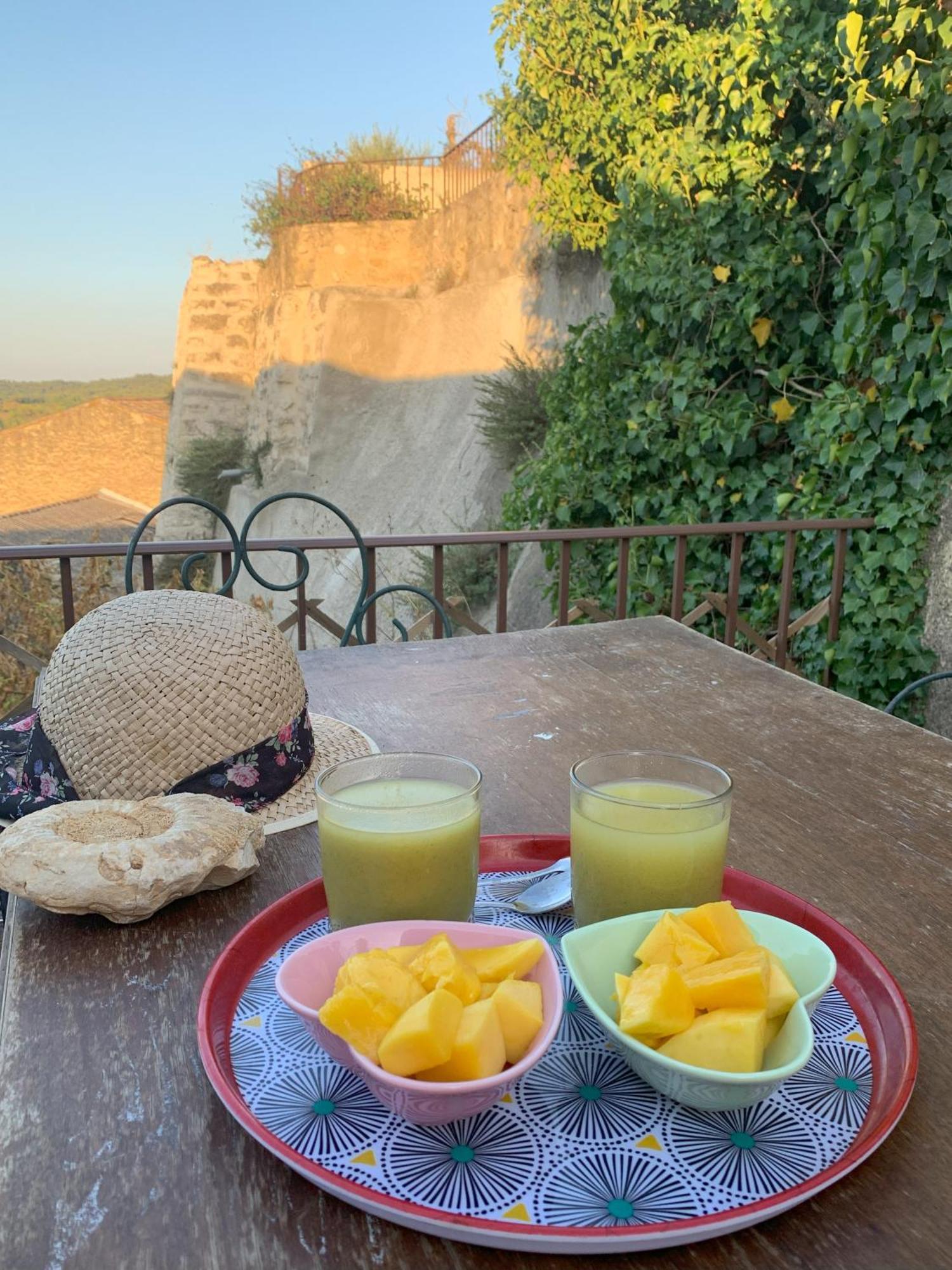 La Rose Du Vent Bed and Breakfast Saint-Pons-de-Mauchiens Buitenkant foto